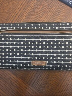 Fossil Black Wallet with White Dot Stripe Pattern